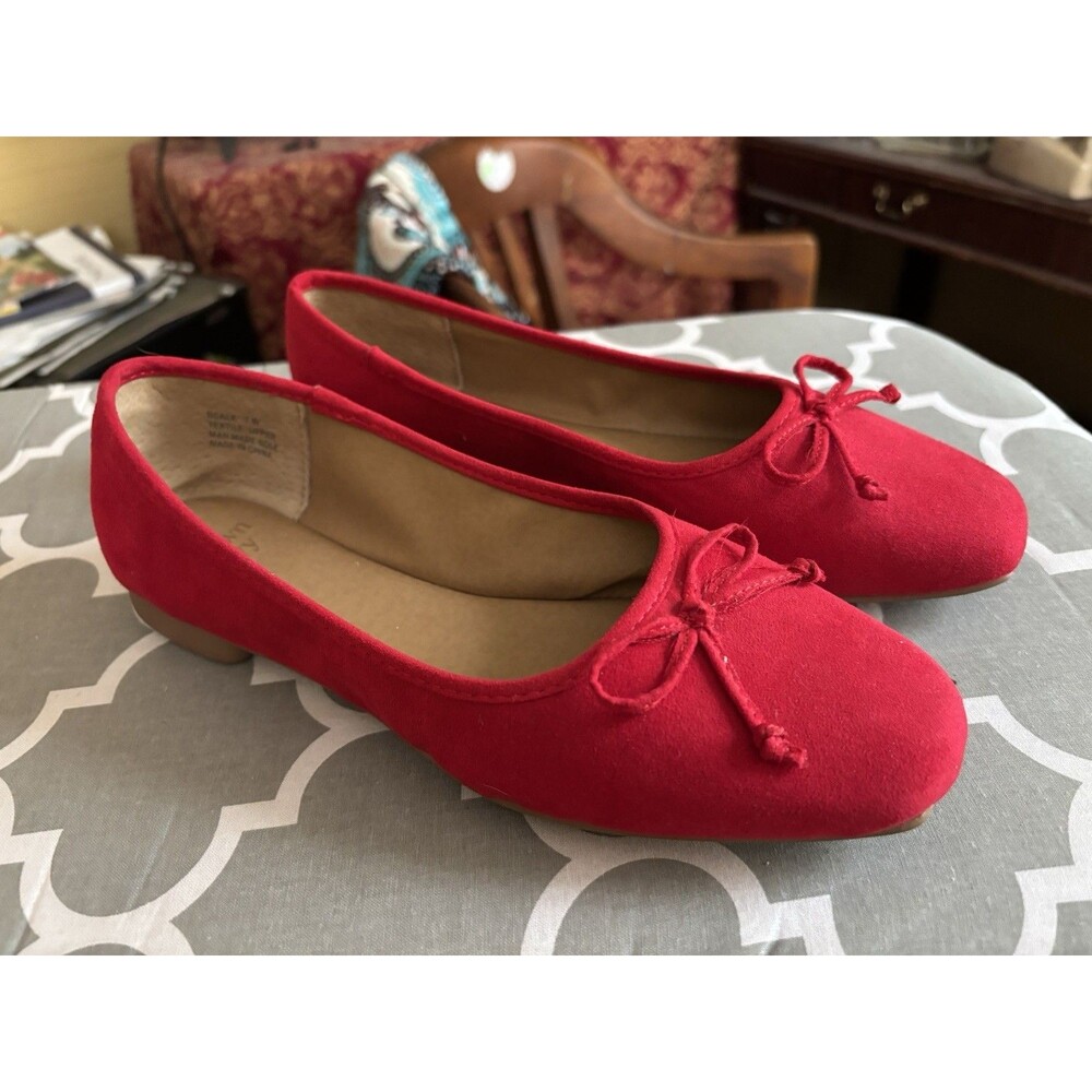 Crown & Ivy Beale Women’s 7W Red Ballet Flats Bow Round Toe Shoes